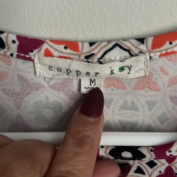 Girls Abstract Pattern Dress - Picture 3 of 3